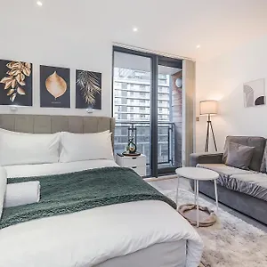  Apartment The Canary Hub
